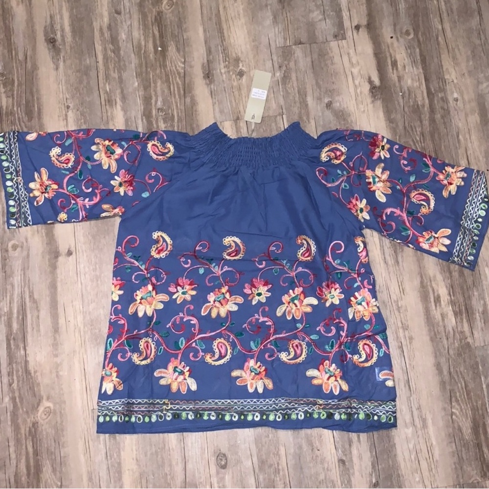 BLOUSE TOP - Picture 4 of 4